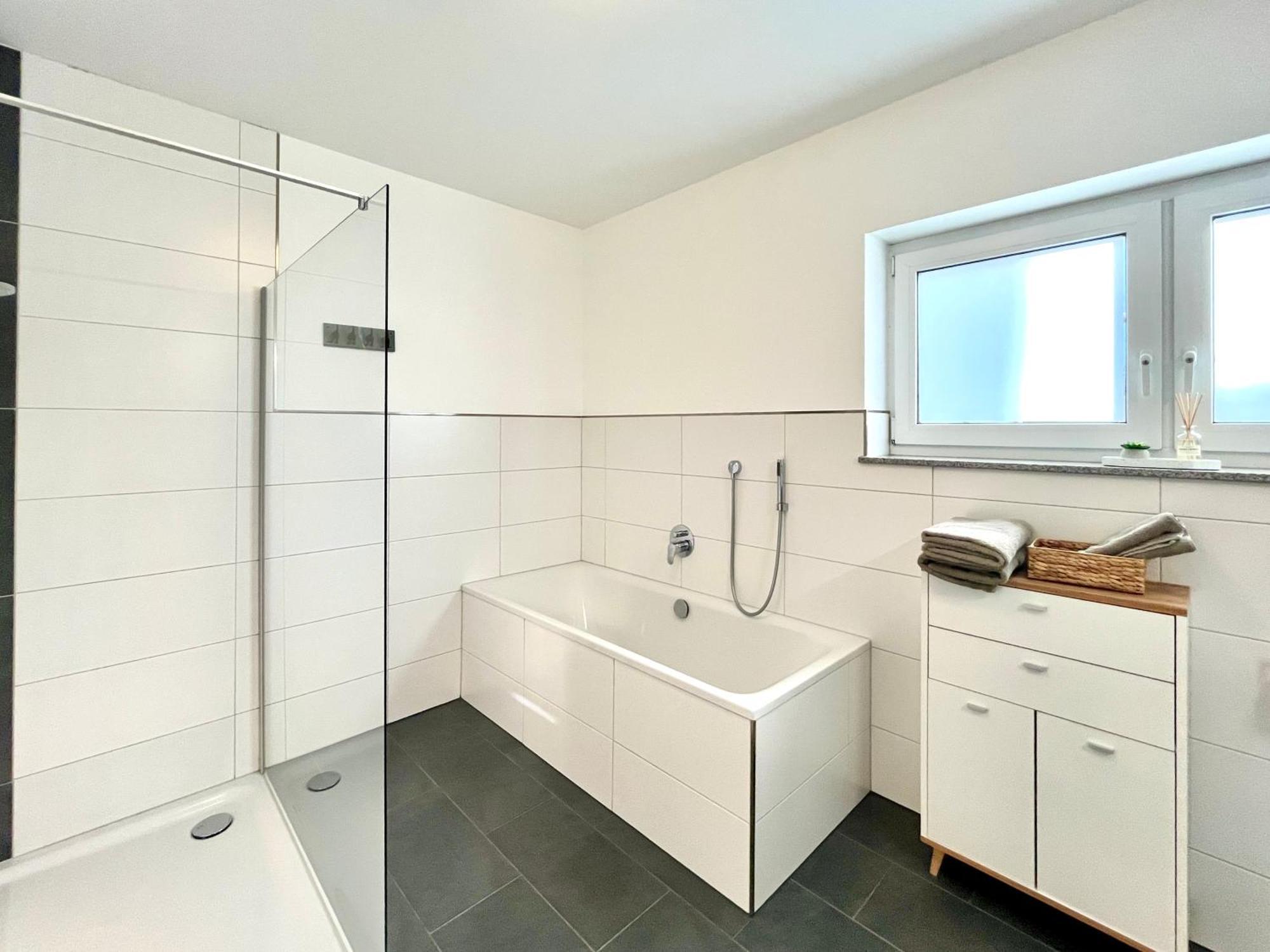 Ferienwohnung Moseltraum, 1-6 Pers, Mit 3 Schlafzimmer Und Panoramabalkon Mueden Екстер'єр фото